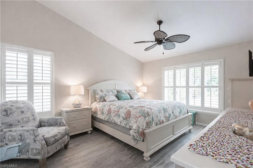 7762 Cameron CIR, FORT MYERS FL 33912-18