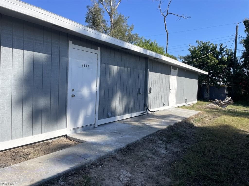 5637-5639 Fifth AVE, FORT MYERS FL 33907-2