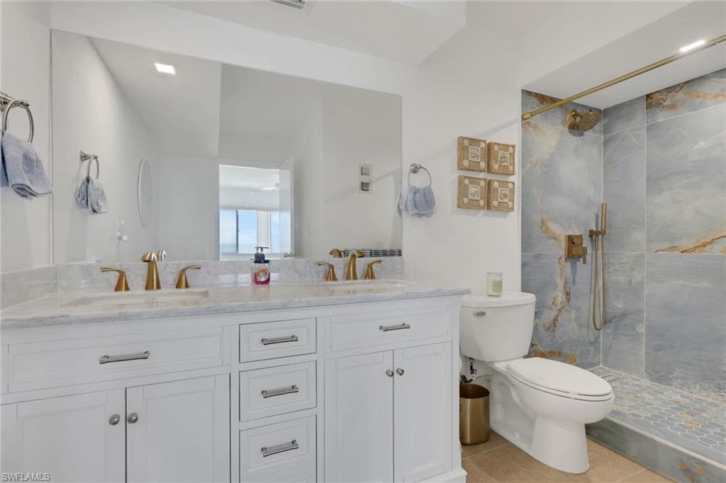 26340 Hickory BLVD # 302, BONITA SPRINGS FL 34134-6