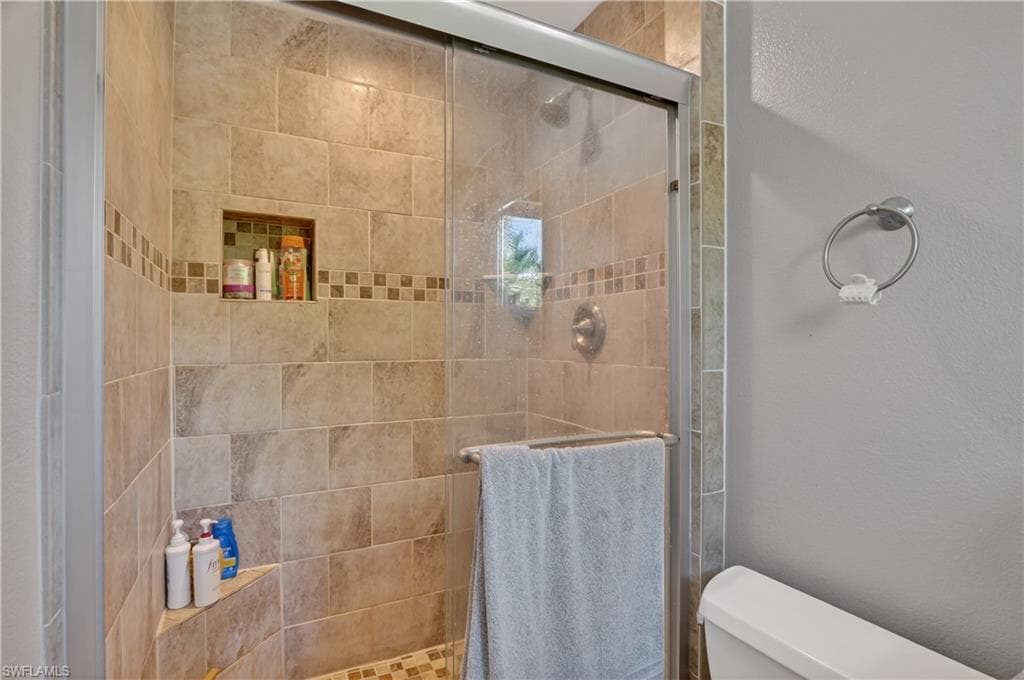 2741 McGregor BLVD, FORT MYERS FL 33901-15