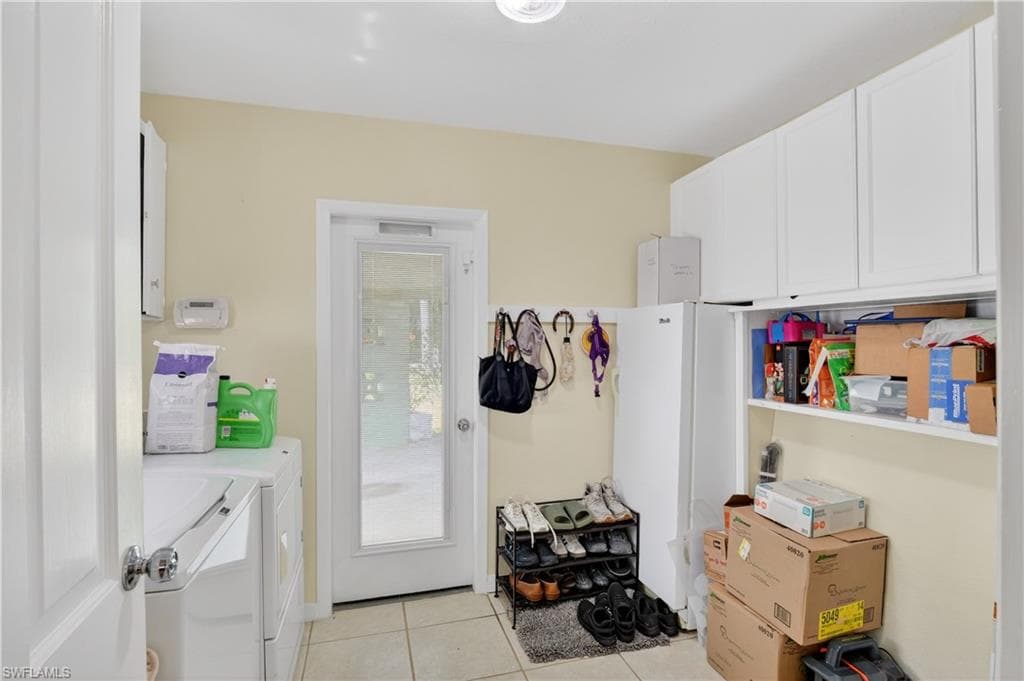 2741 McGregor BLVD, FORT MYERS FL 33901-25