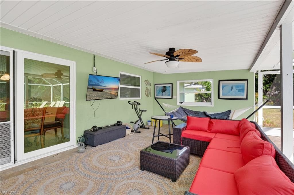 2741 McGregor BLVD, FORT MYERS FL 33901-28