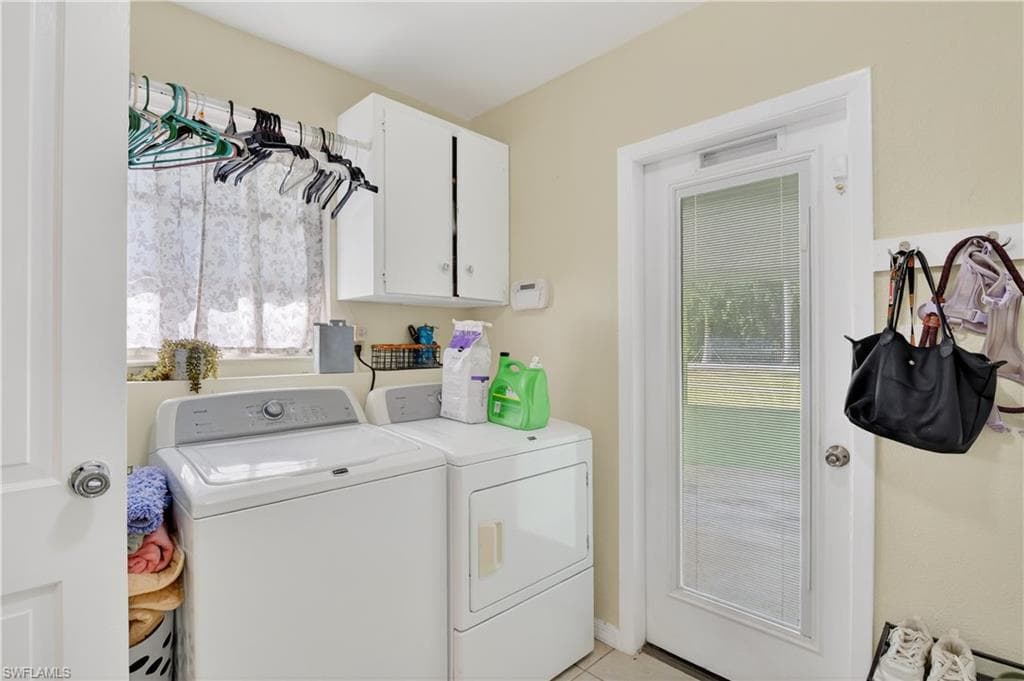 2741 McGregor BLVD, FORT MYERS FL 33901-24