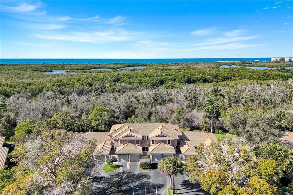 351 Emerald Bay CIR # R5, NAPLES FL 34110-22