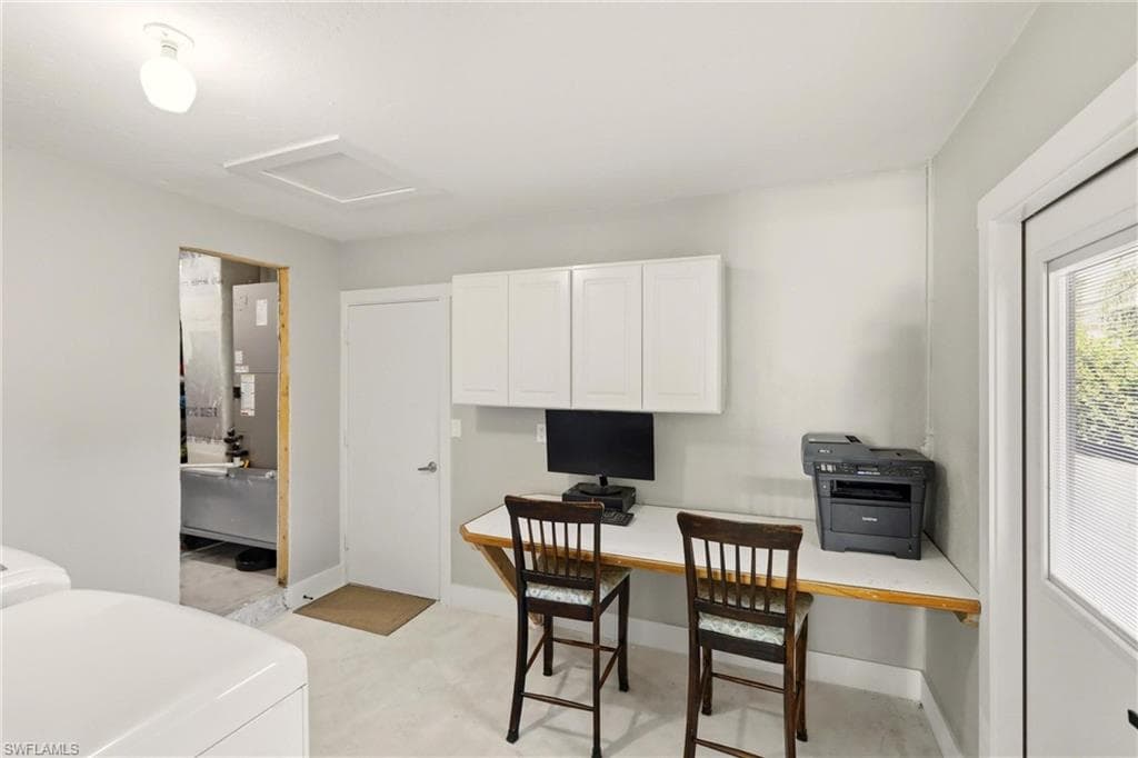 74 Aqua LN, NORTH FORT MYERS FL 33903-34