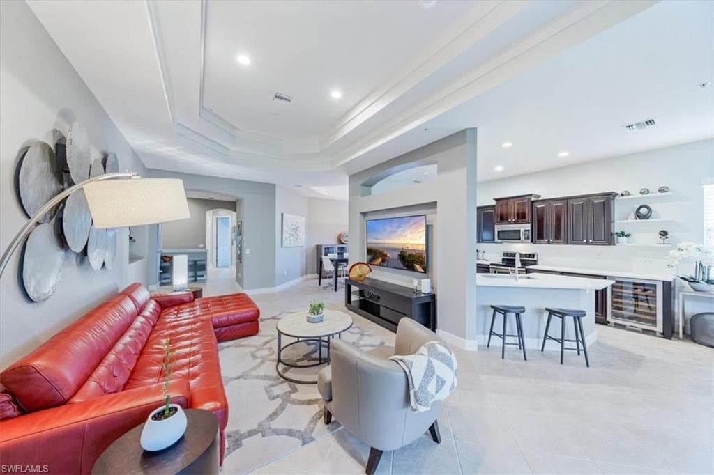 9528 Ironstone TER # 201, NAPLES FL 34120-5