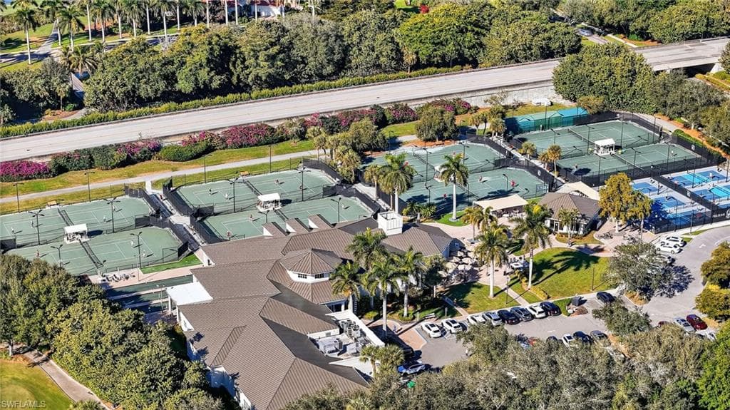 1867 Seville BLVD # 422, NAPLES FL 34109-25