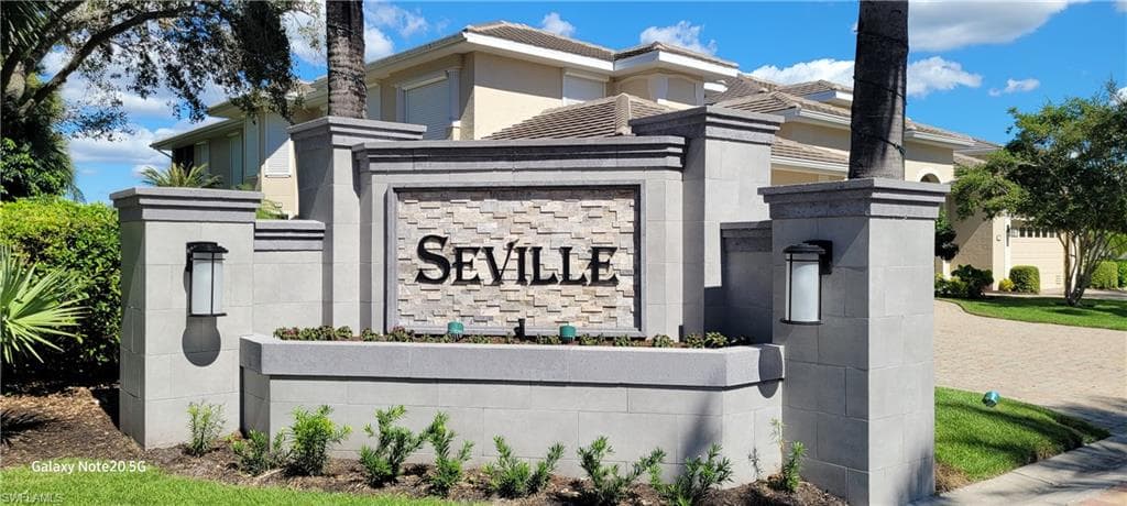 1867 Seville BLVD # 422, NAPLES FL 34109-3