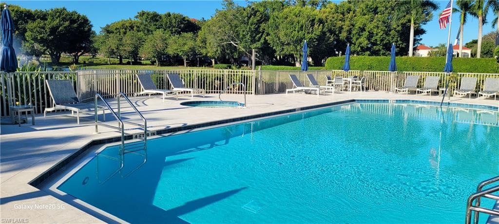 1867 Seville BLVD # 422, NAPLES FL 34109-24