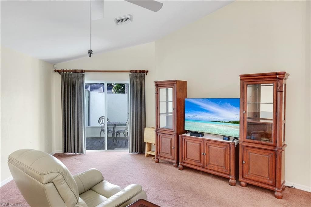 1201 Jardin DR, NAPLES FL 34104-6