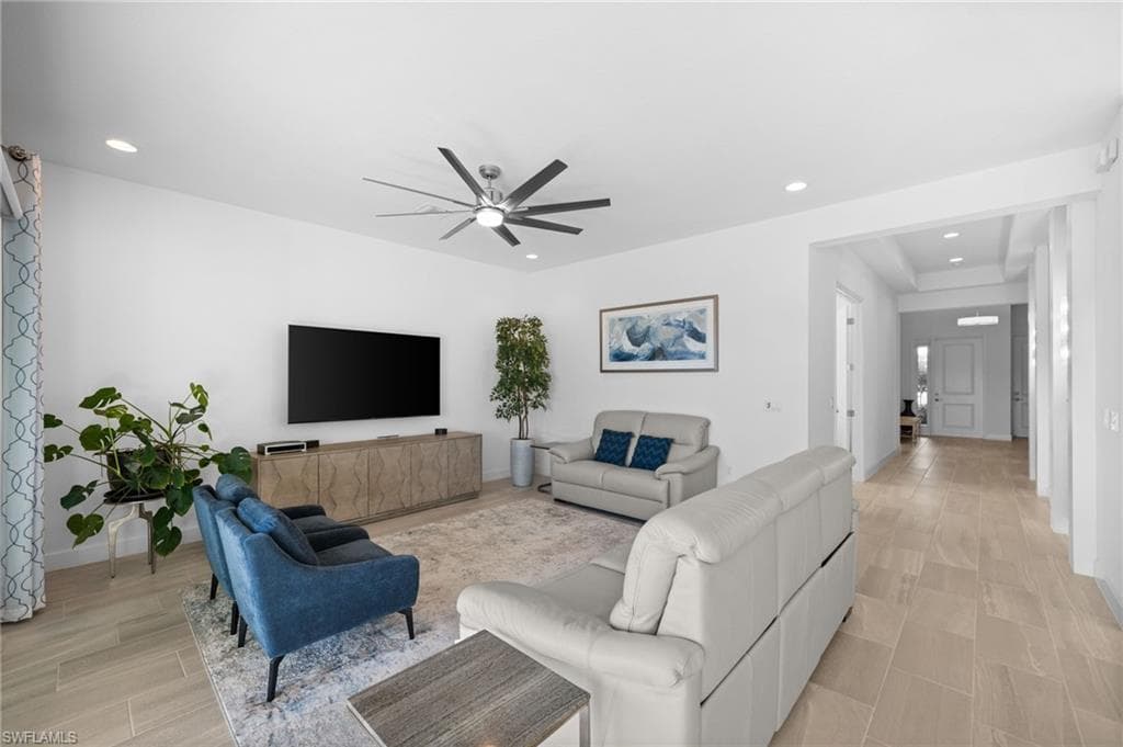 28471 Montecristo LOOP, BONITA SPRINGS FL 34135-18