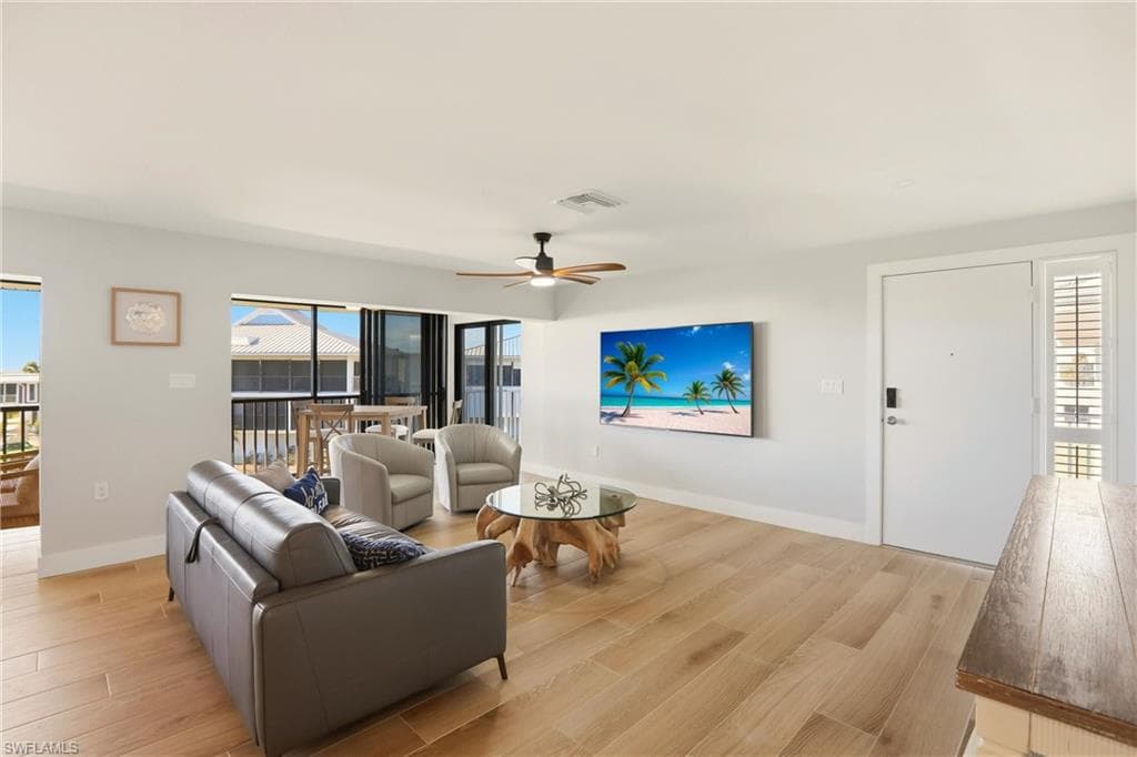 1341 Middle Gulf DR # 4C, SANIBEL FL 33957-8