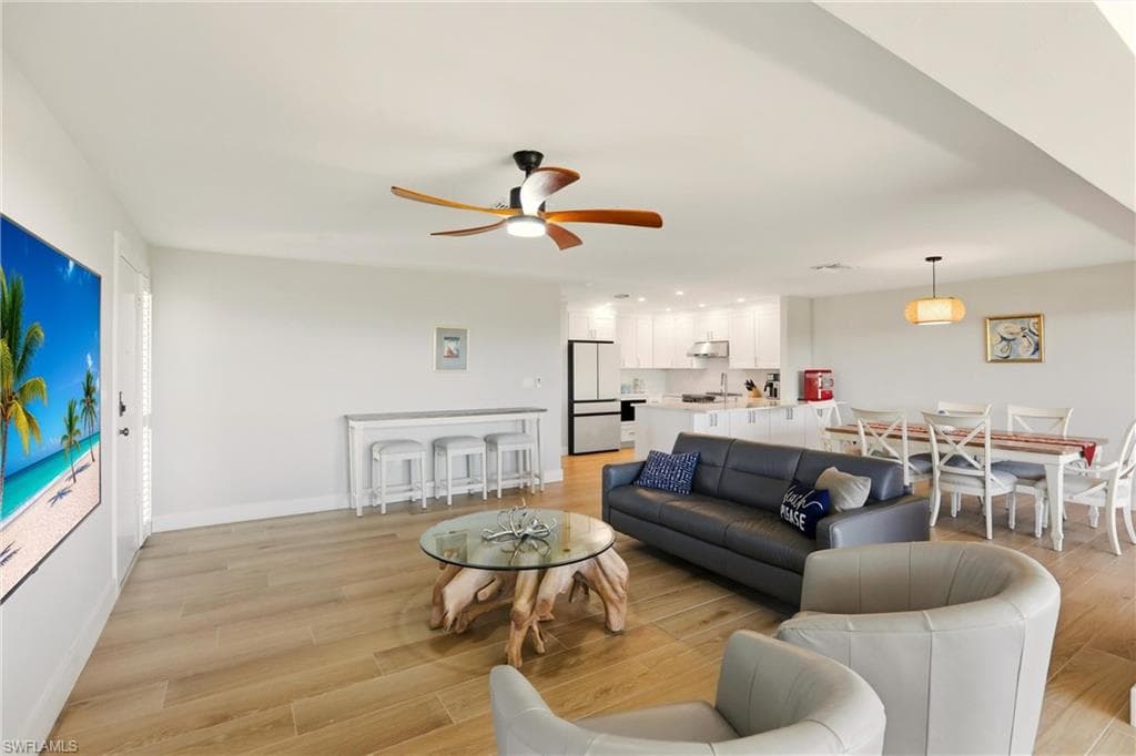1341 Middle Gulf DR # 4C, SANIBEL FL 33957-10
