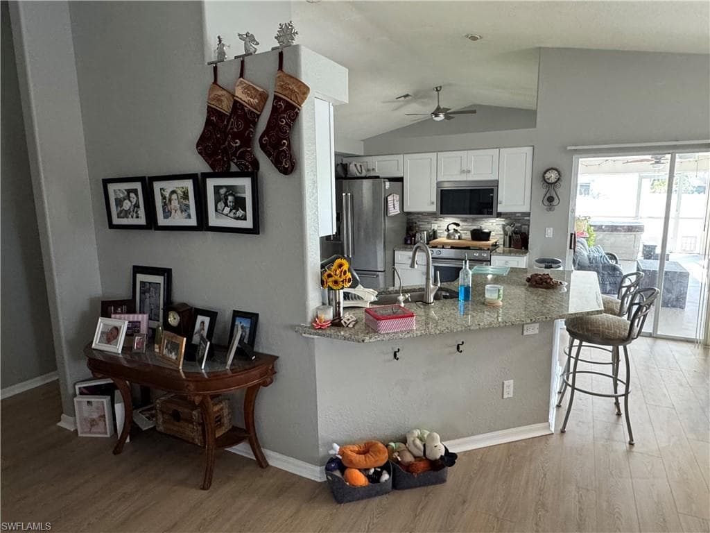 13681 Willow Bridge DR, NORTH FORT MYERS FL 33903-4