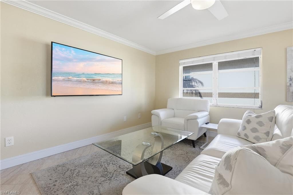 1519 Chesapeake AVE # 5, NAPLES FL 34102-9