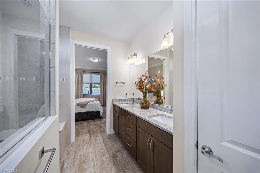 6767 Pennyroyal DR, NAPLES FL 34114-22