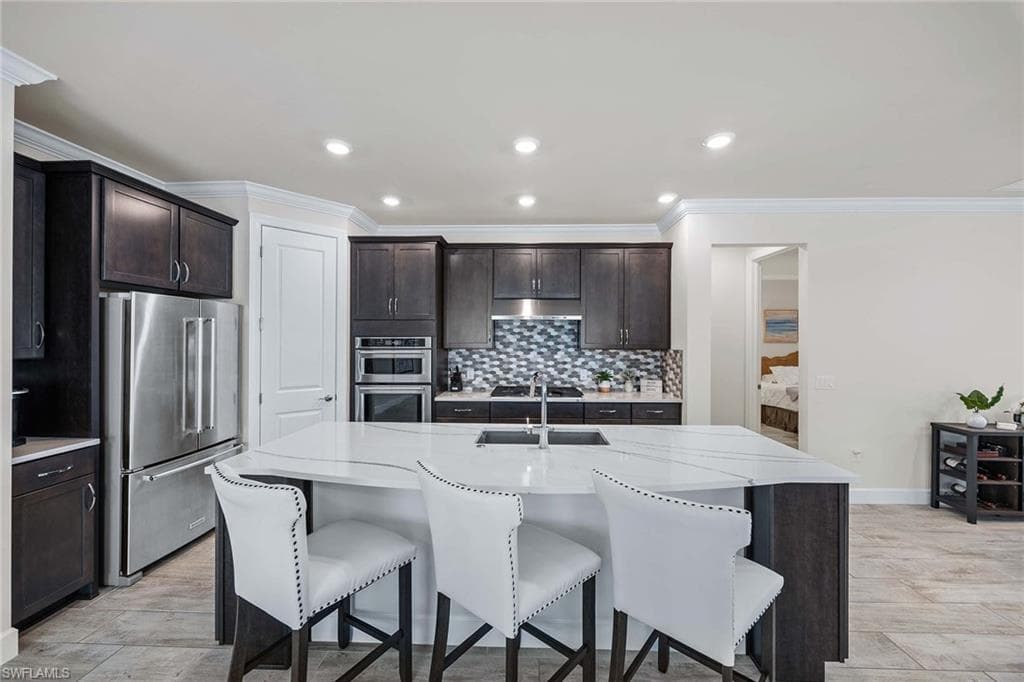6767 Pennyroyal DR, NAPLES FL 34114-15