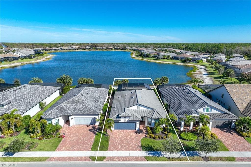6767 Pennyroyal DR, NAPLES FL 34114-2