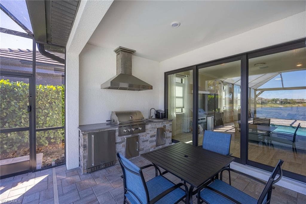 6767 Pennyroyal DR, NAPLES FL 34114-33