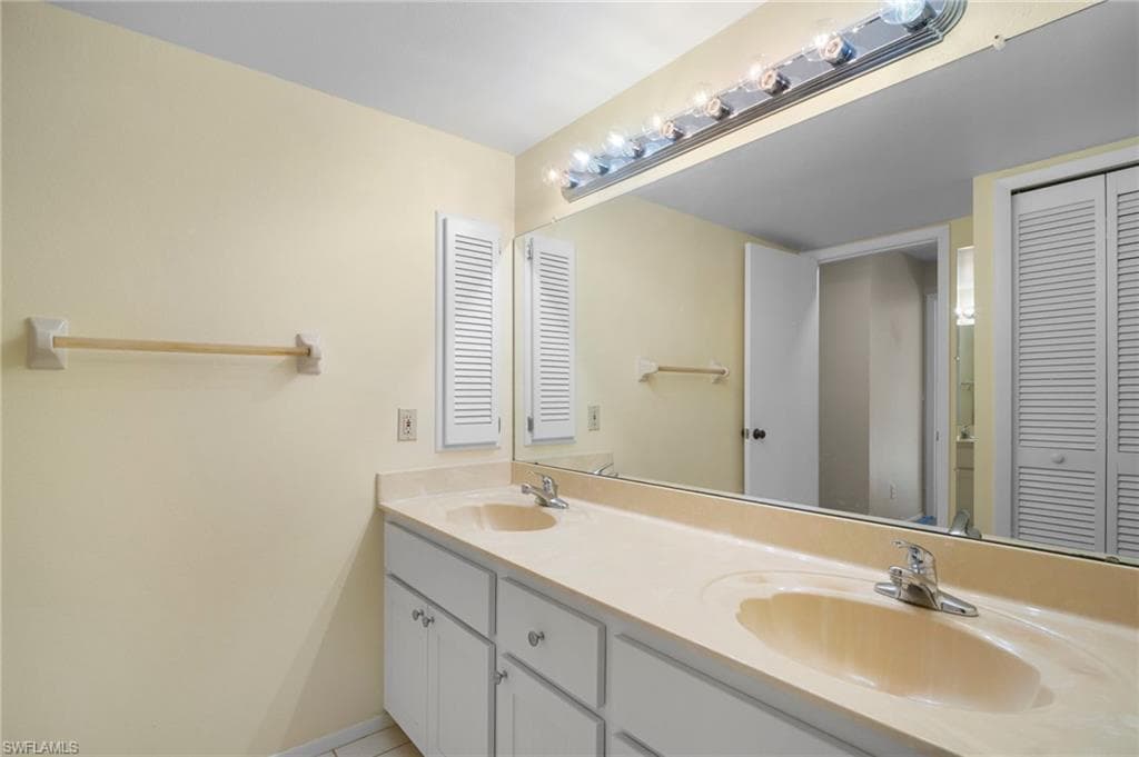 17455 Blueberry Hill DR # A, FORT MYERS FL 33908-24