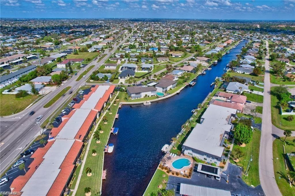 4722 SE 1st PL # 12, CAPE CORAL FL 33904-29
