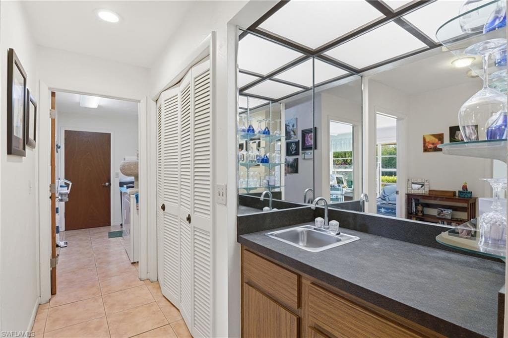 4096 Skyway DR # 42, NAPLES FL 34112-16