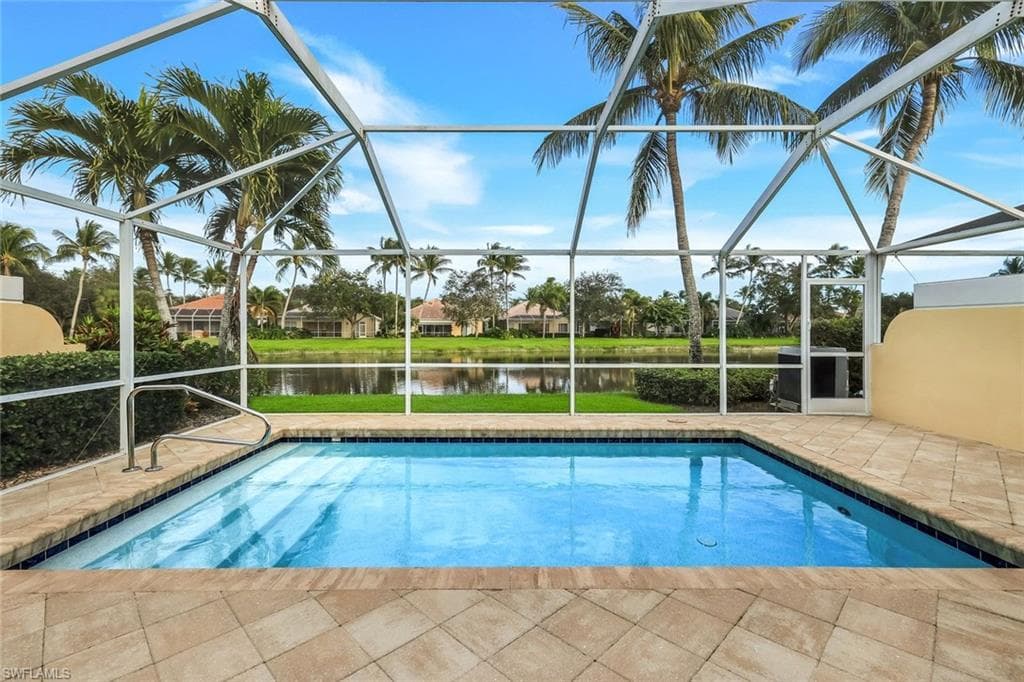 5058 Kingston WAY, NAPLES FL 34119-25