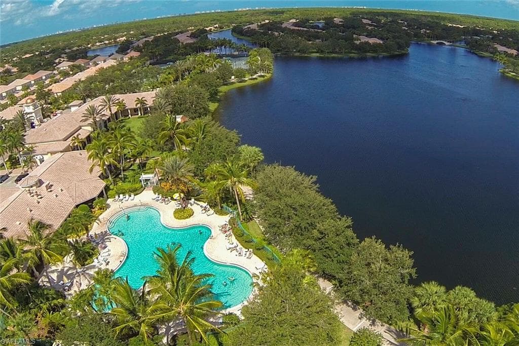 5058 Kingston WAY, NAPLES FL 34119-38