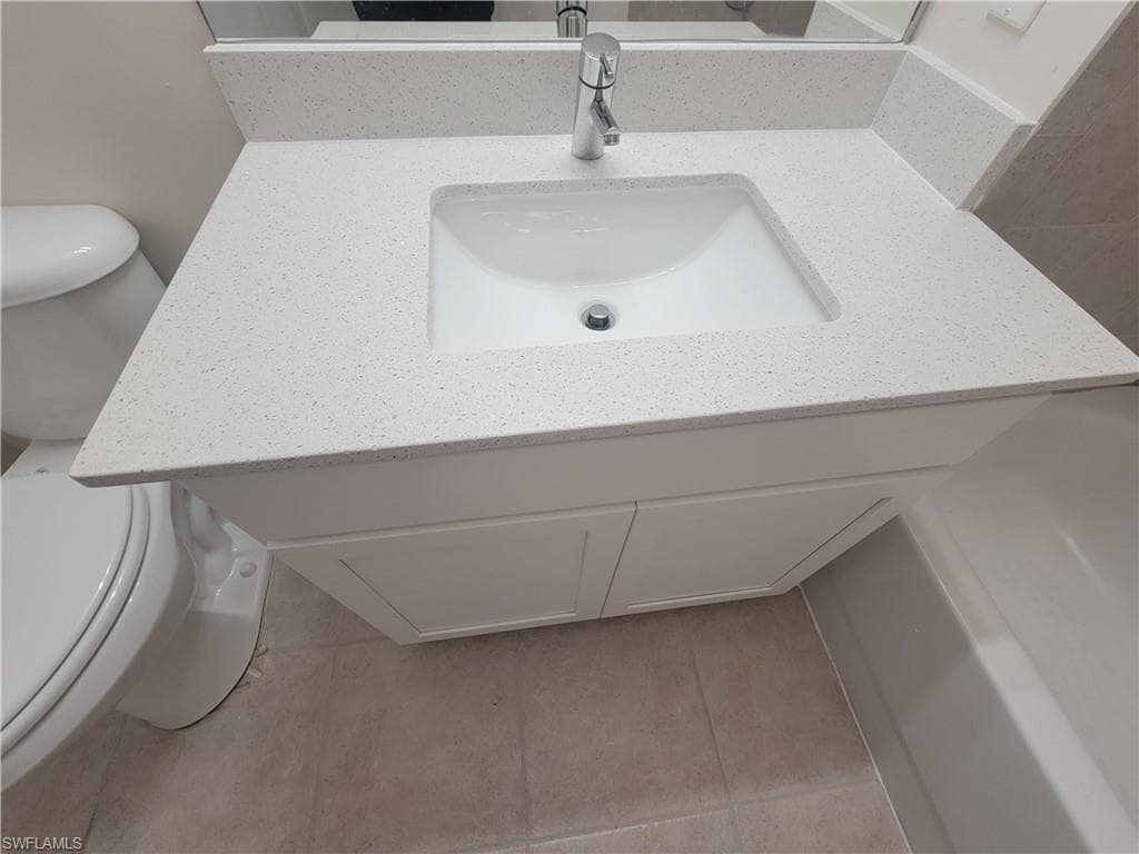 2913 Tuscan DR # 203, CAPE CORAL FL 33909-8