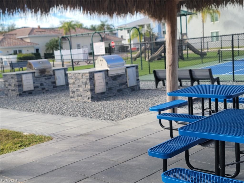 2913 Tuscan DR # 203, CAPE CORAL FL 33909-20