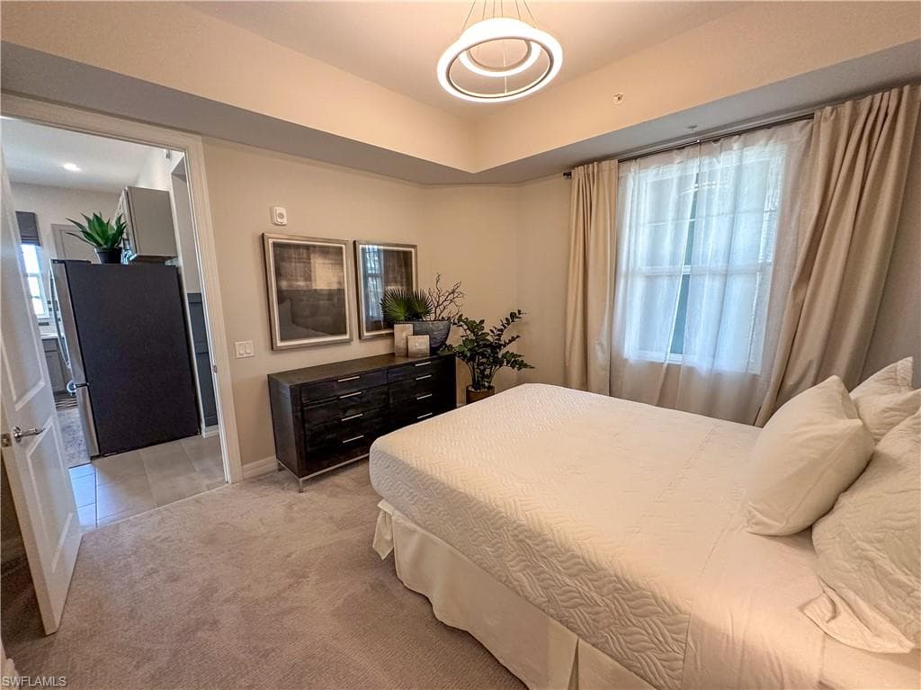 163 Indies DR E # 206, NAPLES FL 34114-31