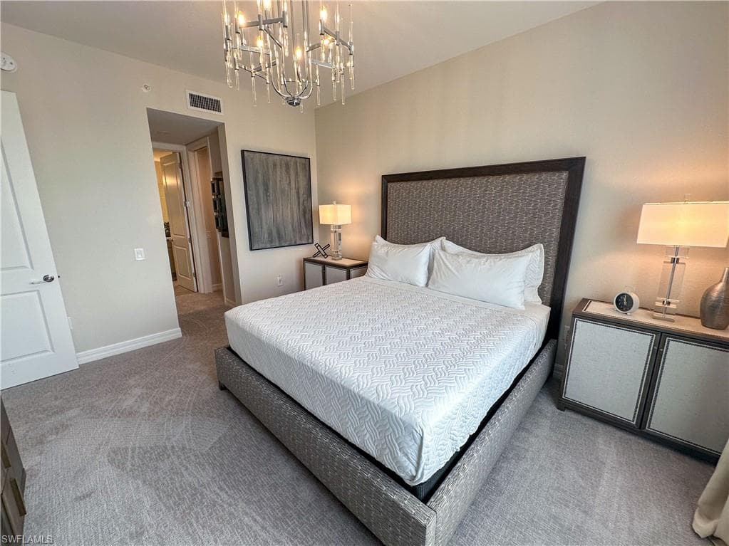 163 Indies DR E # 206, NAPLES FL 34114-19