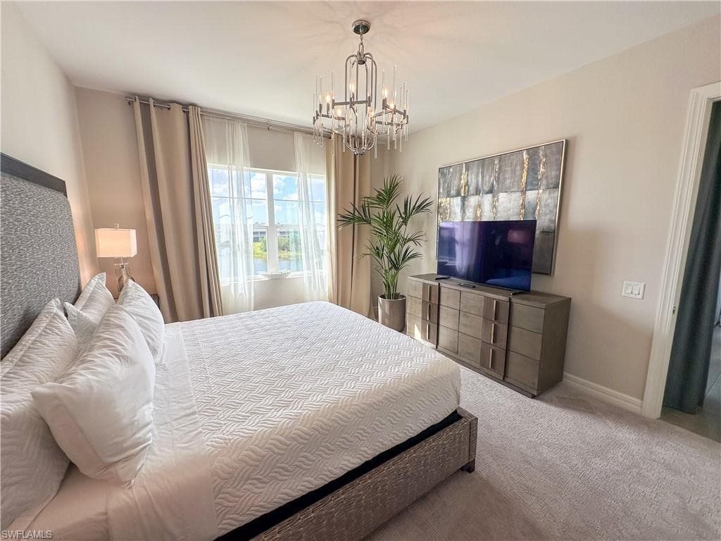 163 Indies DR E # 206, NAPLES FL 34114-23