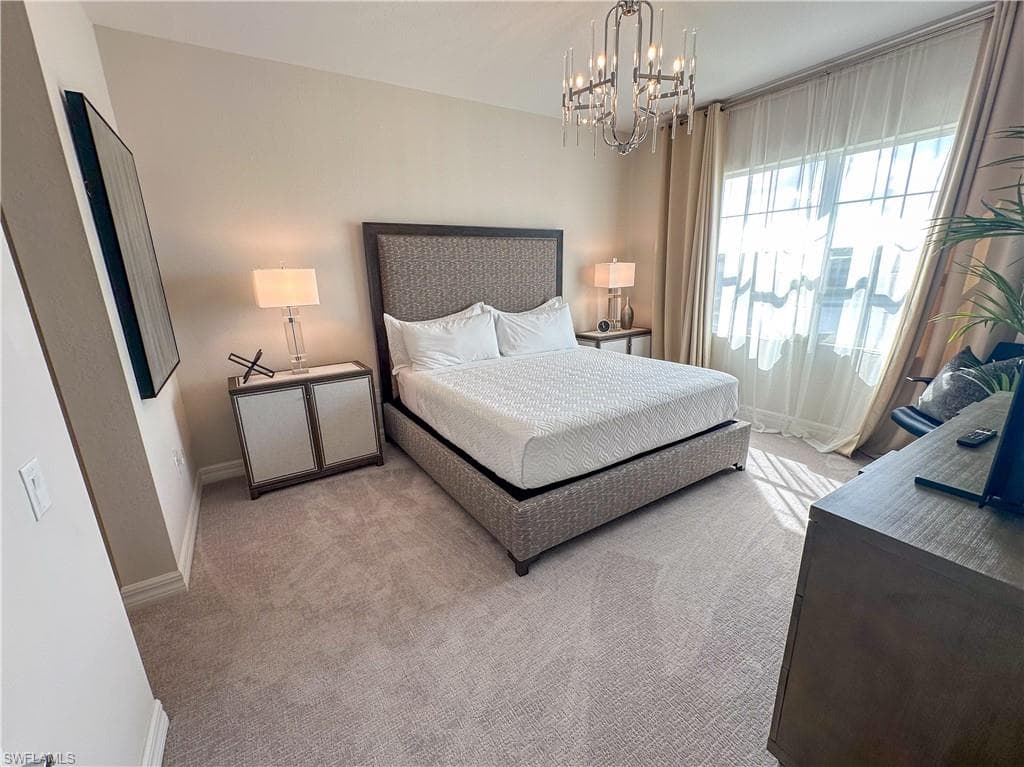 163 Indies DR E # 206, NAPLES FL 34114-18