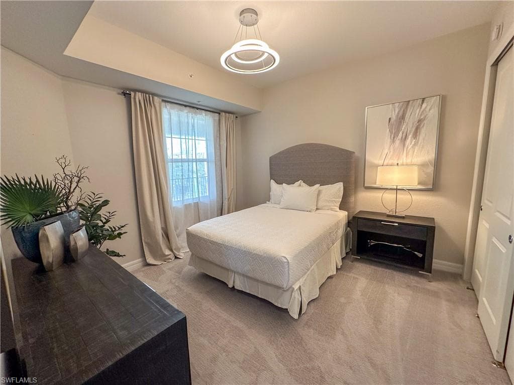 163 Indies DR E # 206, NAPLES FL 34114-30