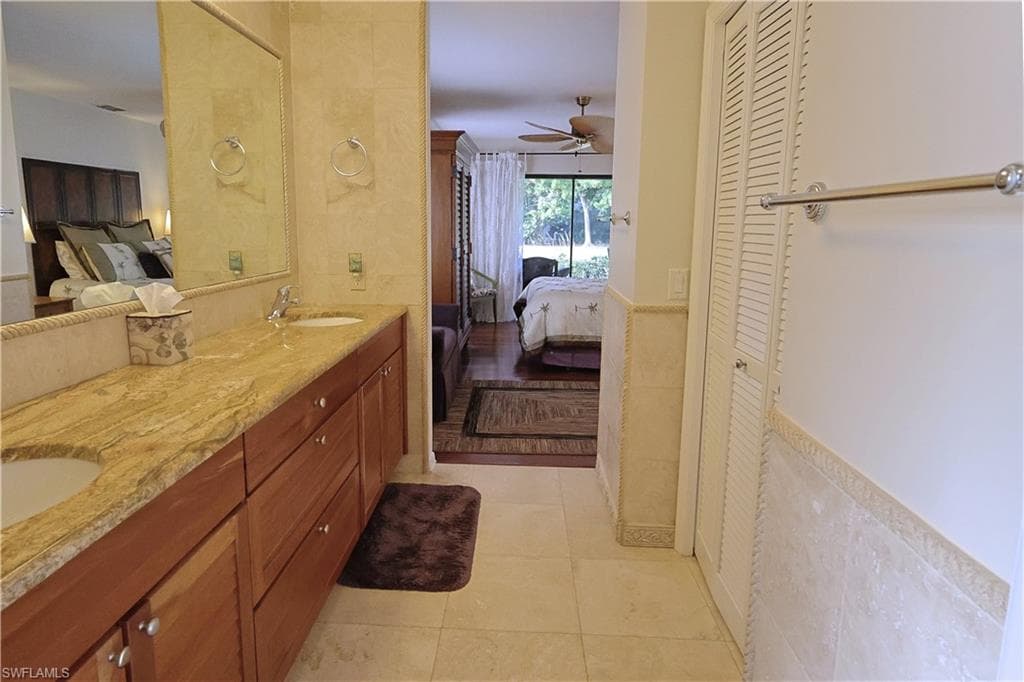 5852 Wild Fig LN, FORT MYERS FL 33919-16