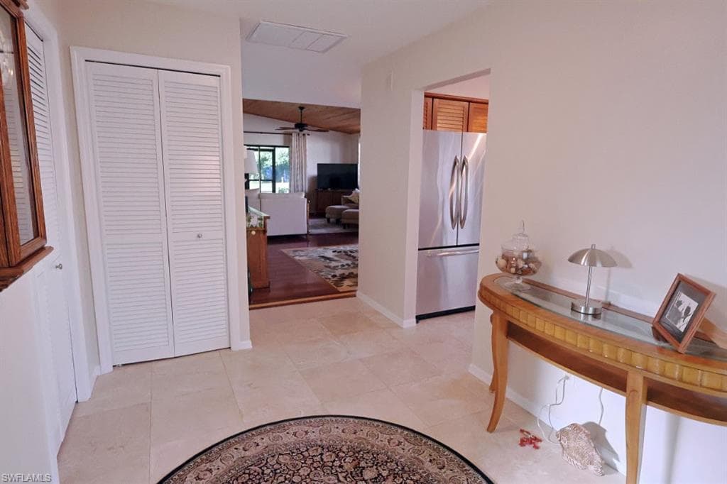 5852 Wild Fig LN, FORT MYERS FL 33919-7