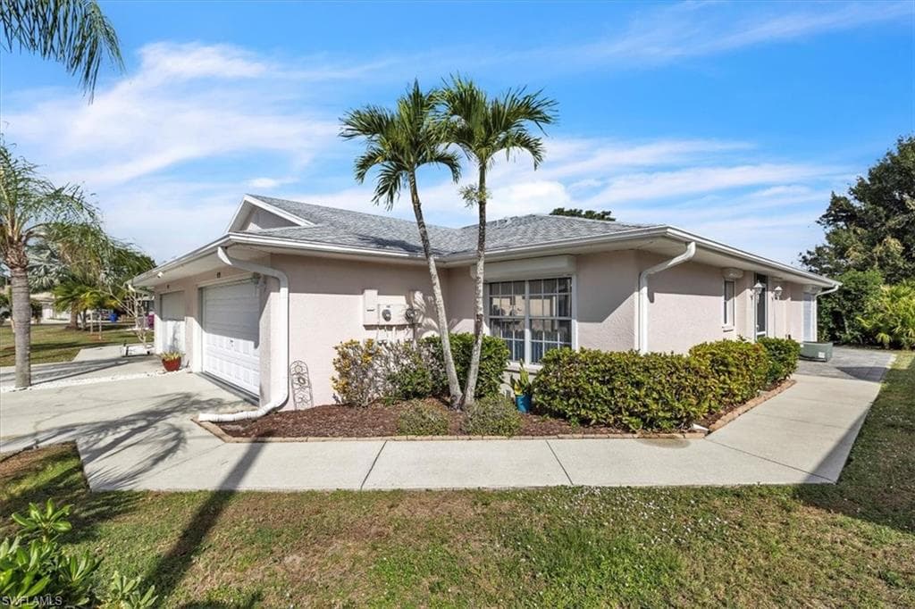 439 Bethany Village CIR, LEHIGH ACRES FL 33936-2