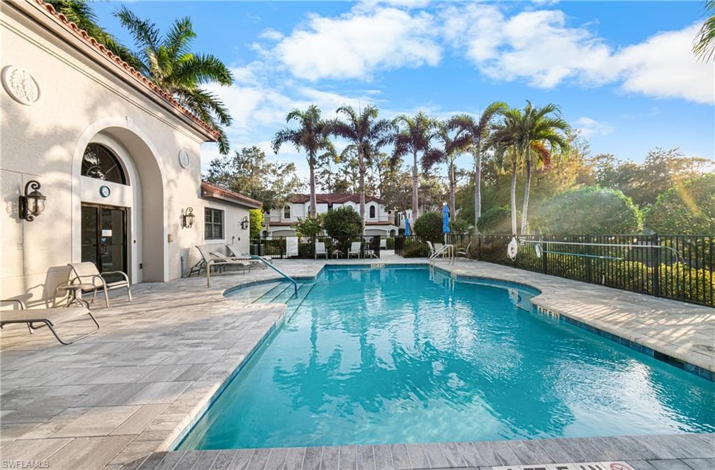 27011 Serrano WAY # 102, BONITA SPRINGS FL 34135-40