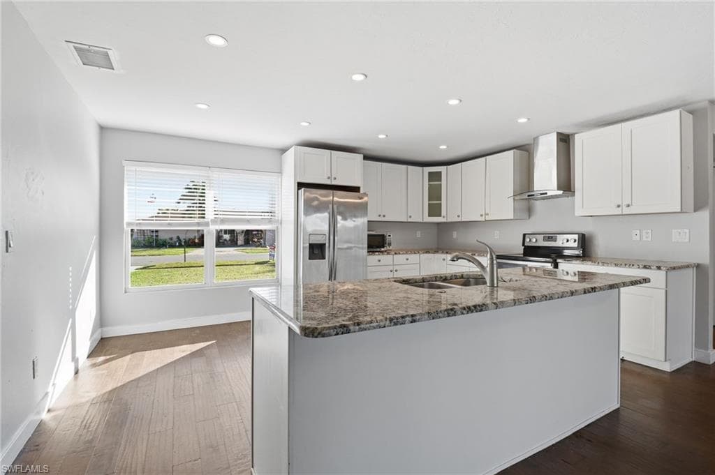 1495 Charmont PL, FORT MYERS FL 33919-11