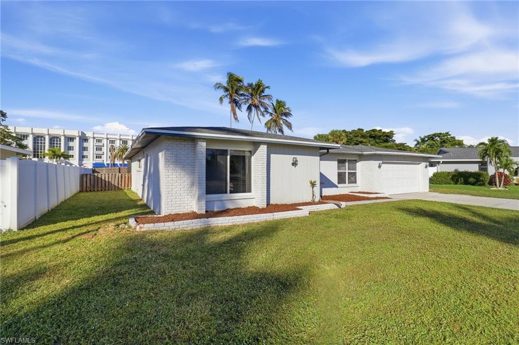 1495 Charmont PL, FORT MYERS FL 33919-35