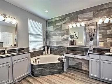 4048 Cherrybrook LOOP, FORT MYERS FL 33966-4