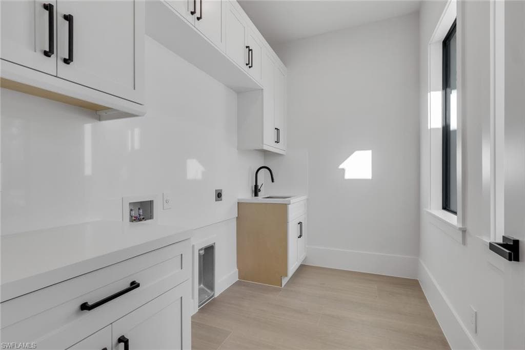 1109 15th ST SW-32