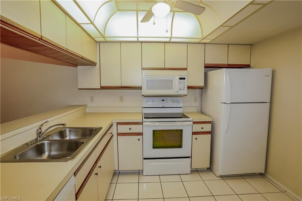 719 SW 47th TER # 101, CAPE CORAL FL 33914-5