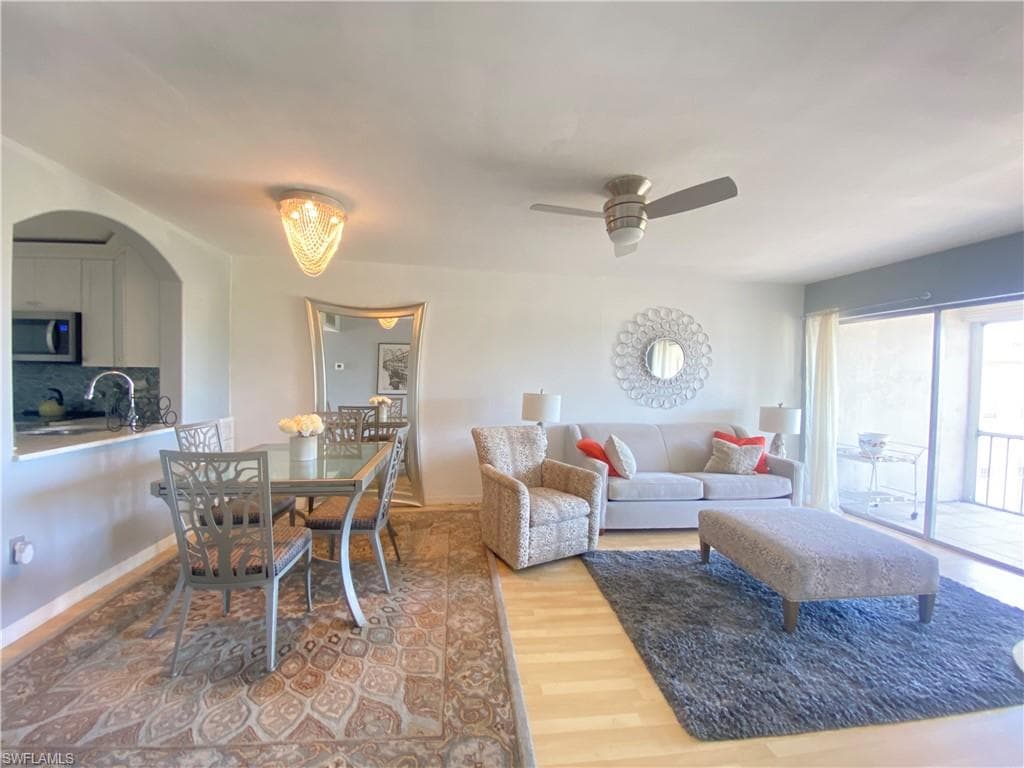 1624 Pine Valley DR # 302, FORT MYERS FL 33907-8