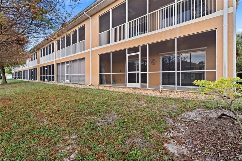 1076 Winding Pines CIR # 101, CAPE CORAL FL 33909-26