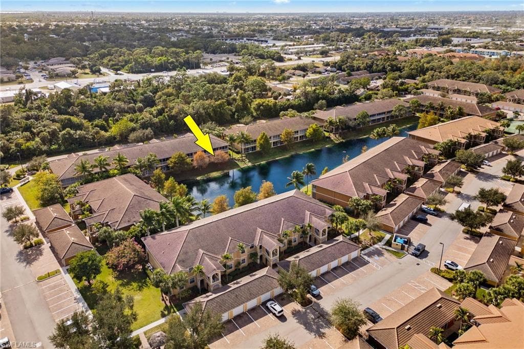 1076 Winding Pines CIR # 101, CAPE CORAL FL 33909-1