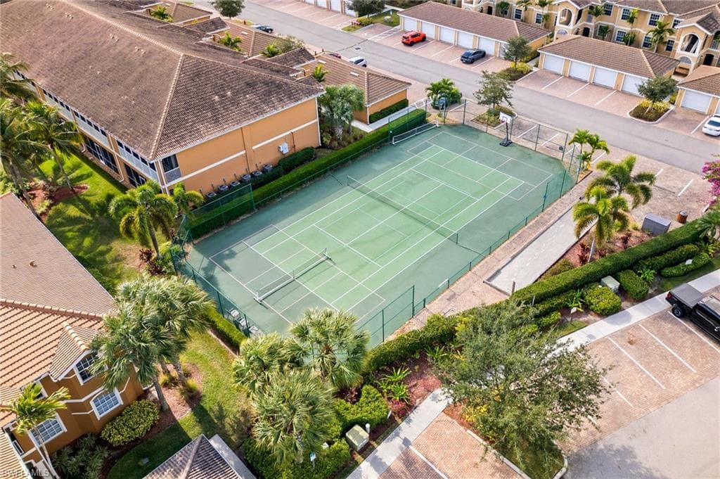 1076 Winding Pines CIR # 101, CAPE CORAL FL 33909-36