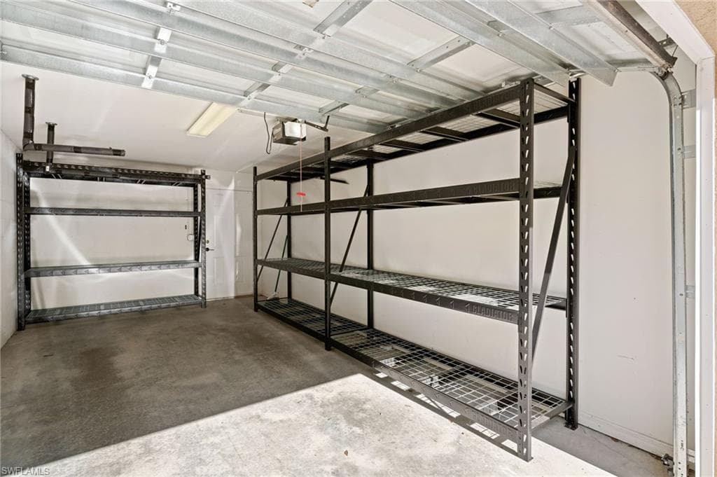 1076 Winding Pines CIR # 101, CAPE CORAL FL 33909-24