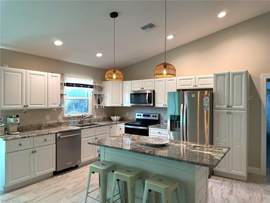4511 Bartlett PKWY, CAPTIVA FL 33924-2